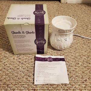 Scentsy Ghouls and Ghost Candle Warmer Halloween RETIRED